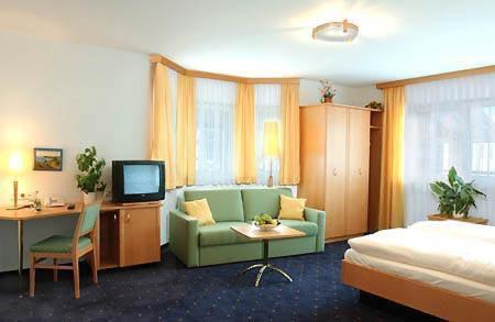 Hotel-Landpension Postwirt Kirchensittenbach Esterno foto